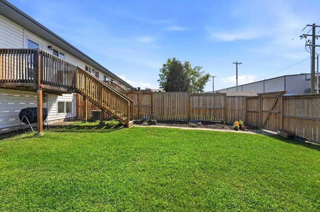 4901A Womacks Road Blackfalds AB T0M 0J0