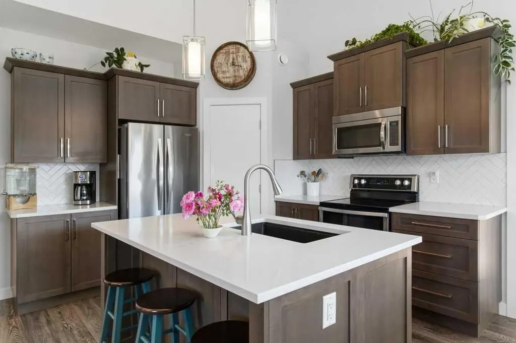 122 Lundberg Crescent Red Deer AB T4R 0R3