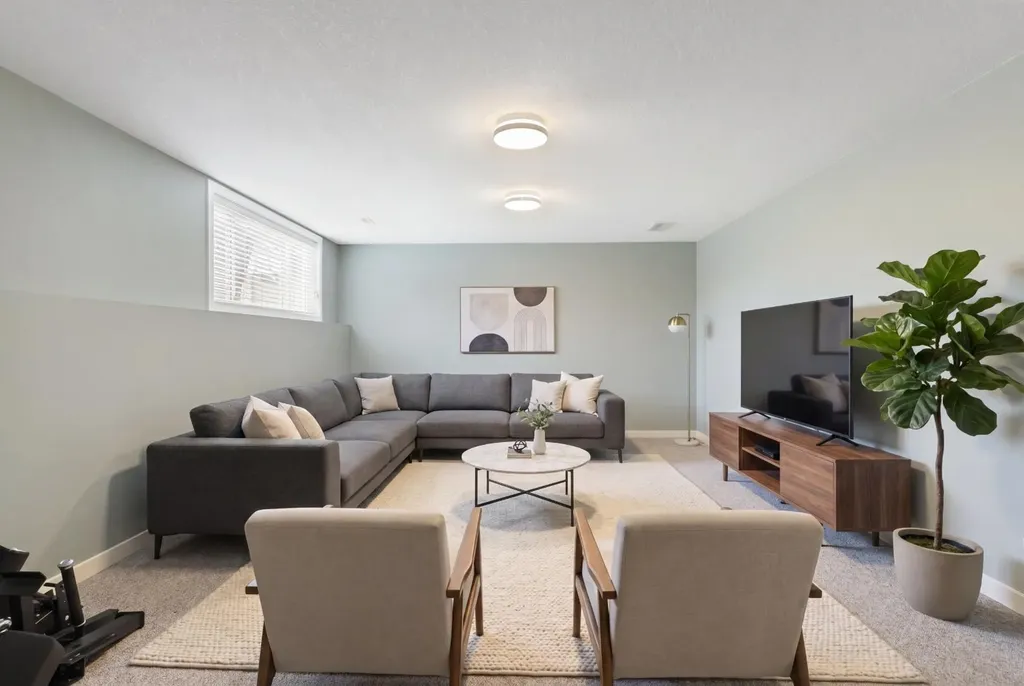 36 Jensen Heights Place NE Airdrie AB T4B 2J3