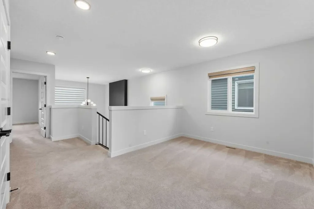 3085 Key Drive SW Airdrie AB T4B 5T1