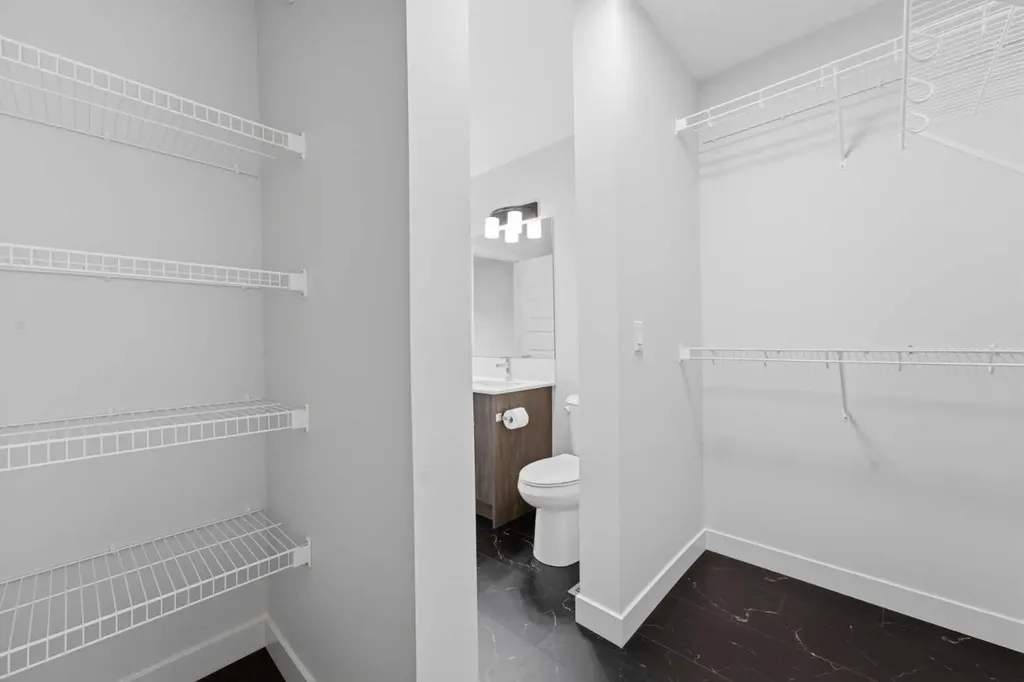 3085 Key Drive SW Airdrie AB T4B 5T1