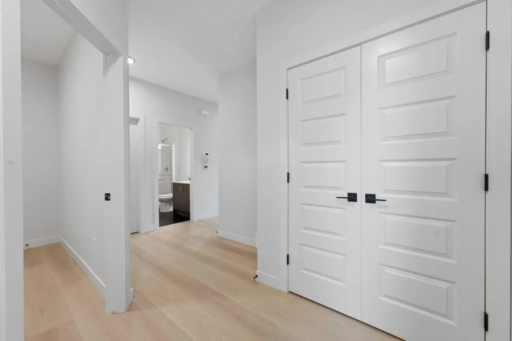 3085 Key Drive SW Airdrie AB T4B 5T1