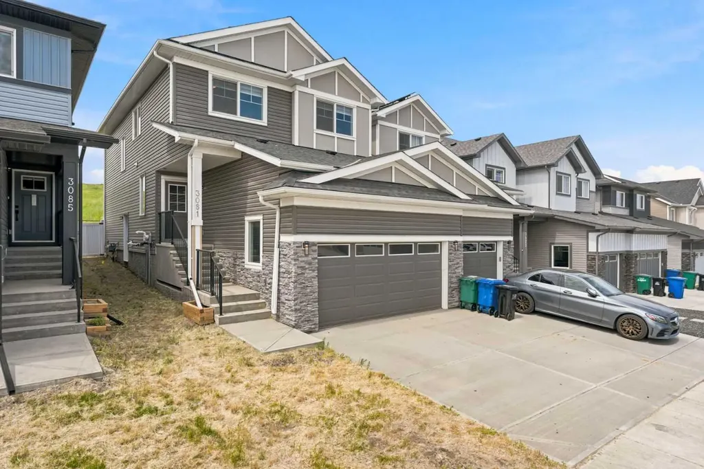 3081 Key Drive SW Airdrie AB T4B 5T1
