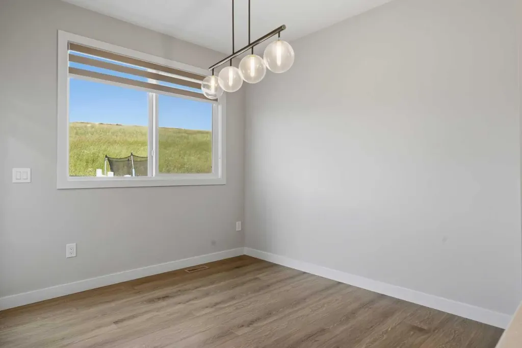 3081 Key Drive SW Airdrie AB T4B 5T1