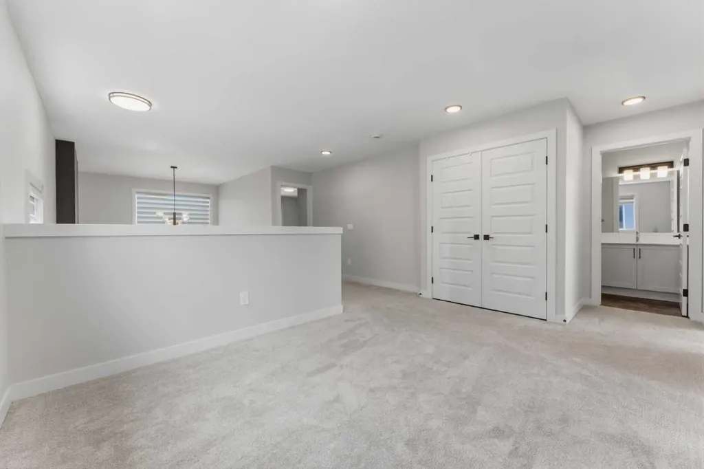3081 Key Drive SW Airdrie AB T4B 5T1
