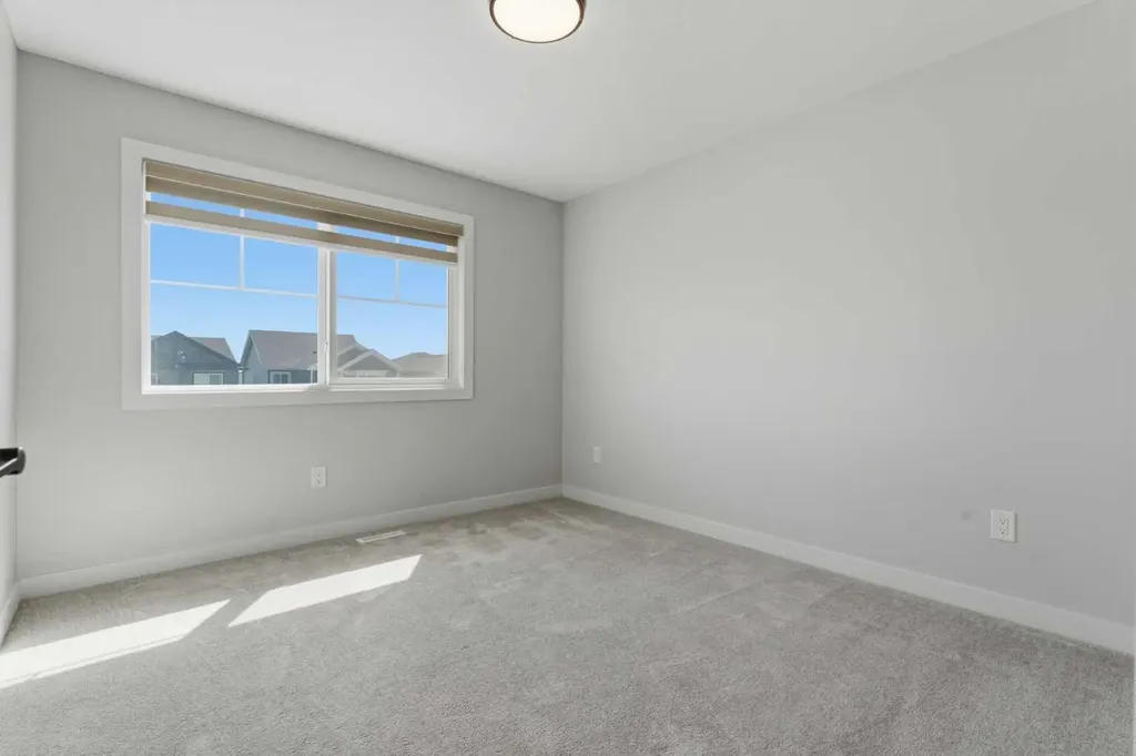 3081 Key Drive SW Airdrie AB T4B 5T1