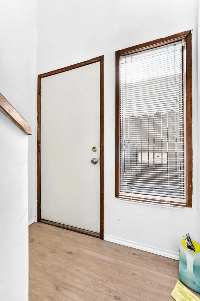 111 Bermondsey Way NW Calgary AB T3K1V5