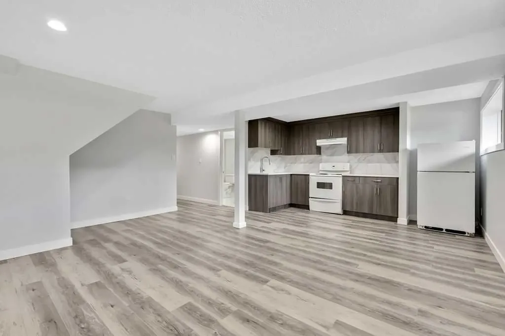5 Templemont Road NE Calgary AB T1Y 5A2