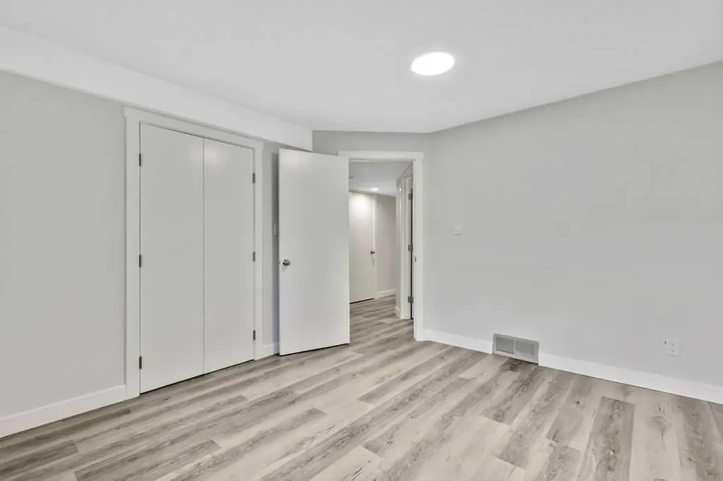 5 Templemont Road NE Calgary AB T1Y 5A2