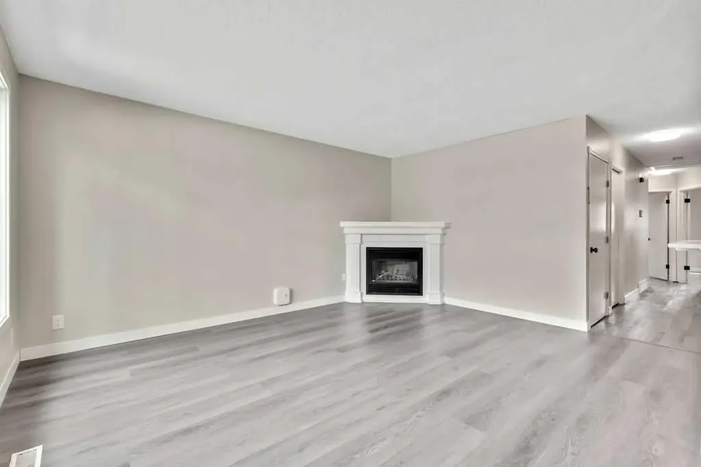 5 Templemont Road NE Calgary AB T1Y 5A2