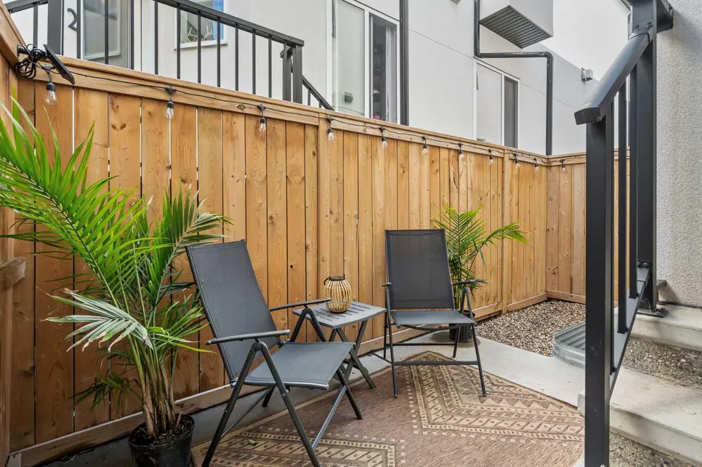 3304 2 Street NE Calgary AB T2E 3H3