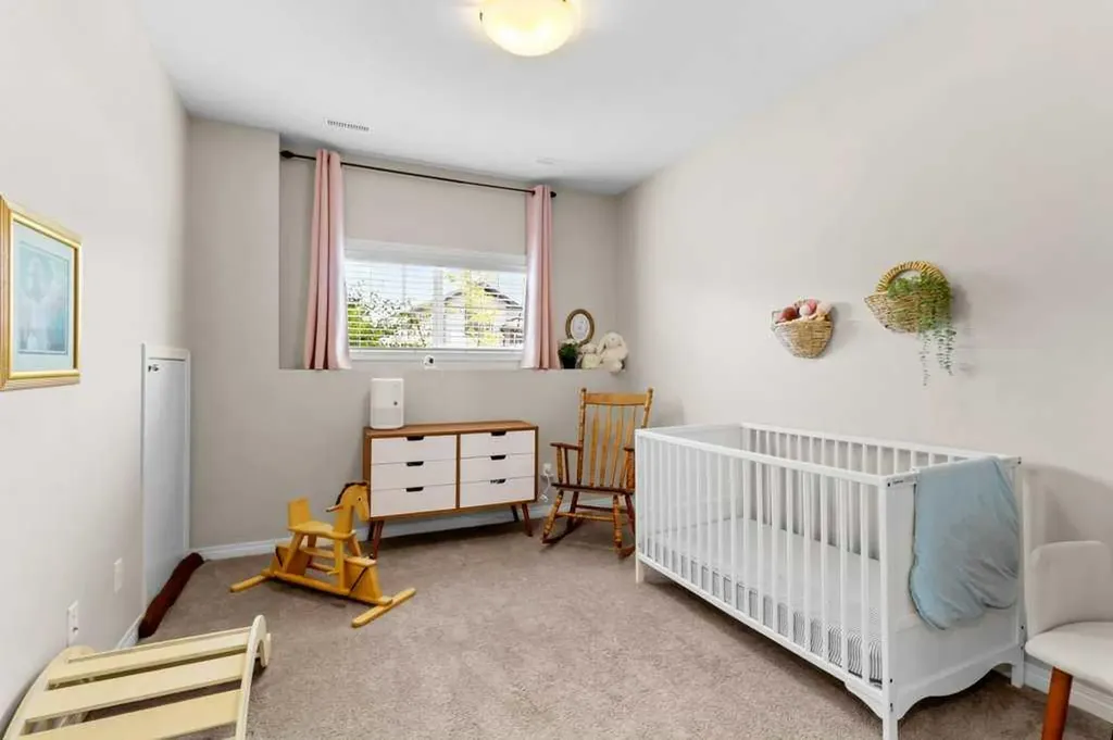 125 Henderson Crescent Penhold AB T0M1R0