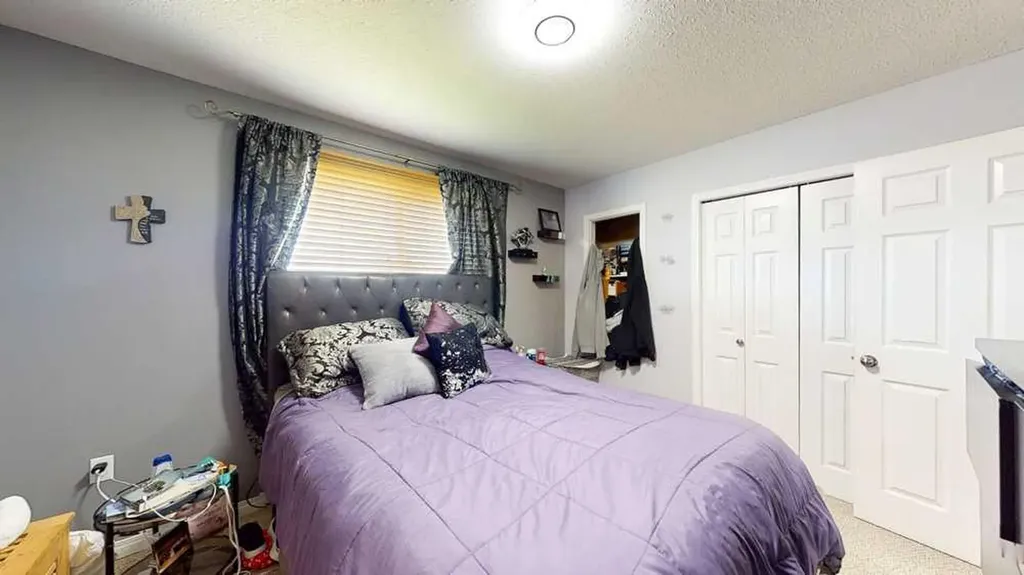 2195 Southview Drive SE Medicine Hat AB T1B1R4