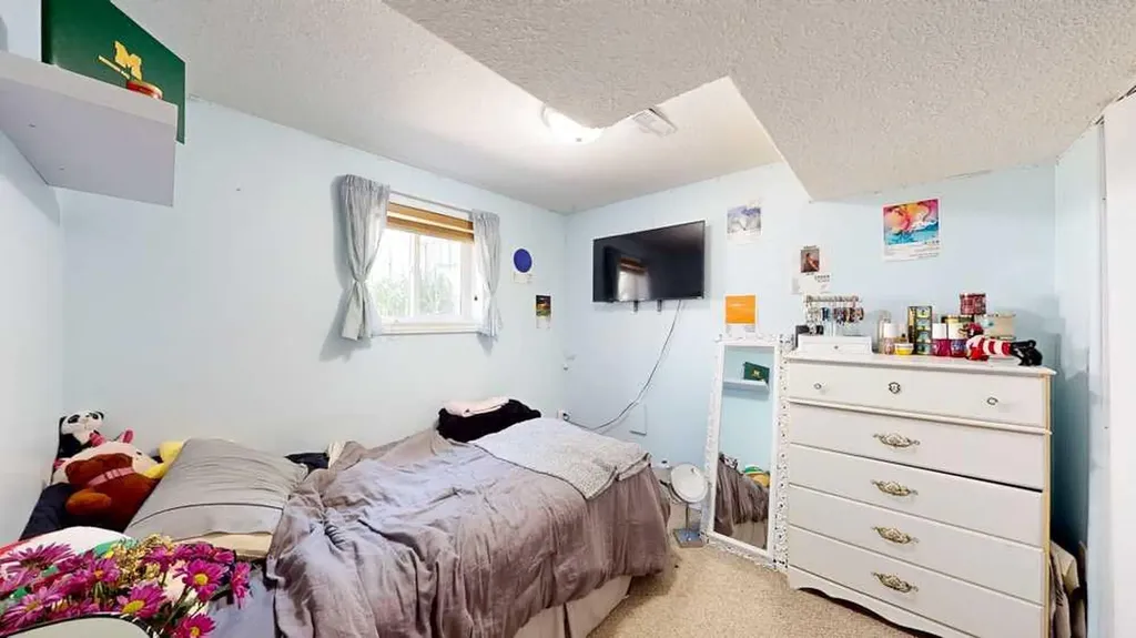 2195 Southview Drive SE Medicine Hat AB T1B1R4
