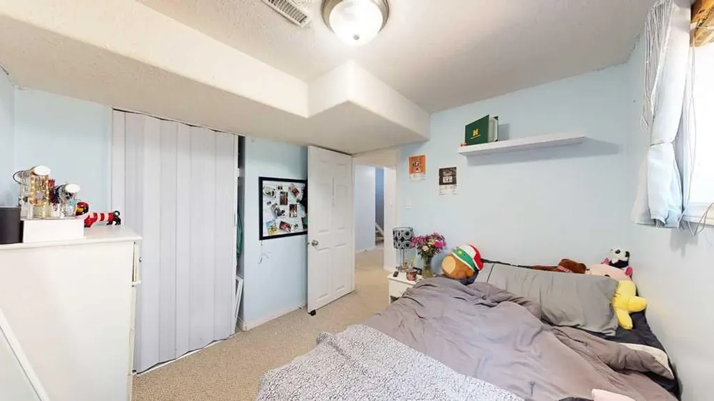 2195 Southview Drive SE Medicine Hat AB T1B1R4