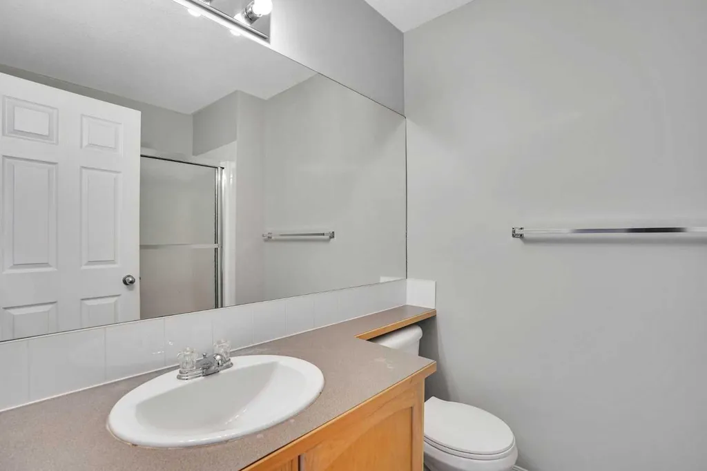 159 Hidden Creek Cove NW Calgary AB T3A 6L8