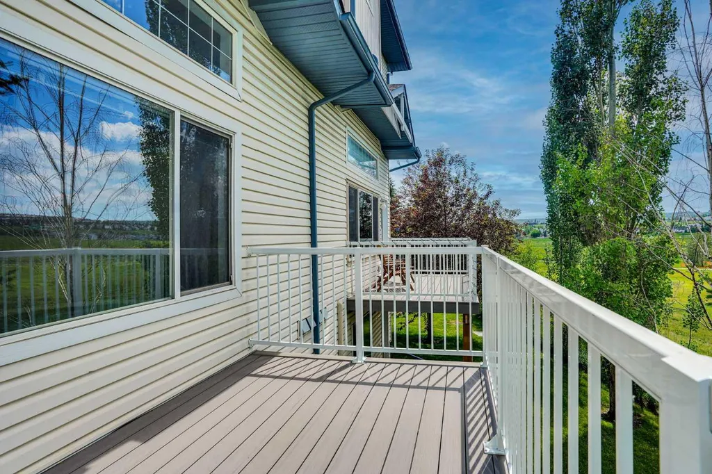 159 Hidden Creek Cove NW Calgary AB T3A 6L8