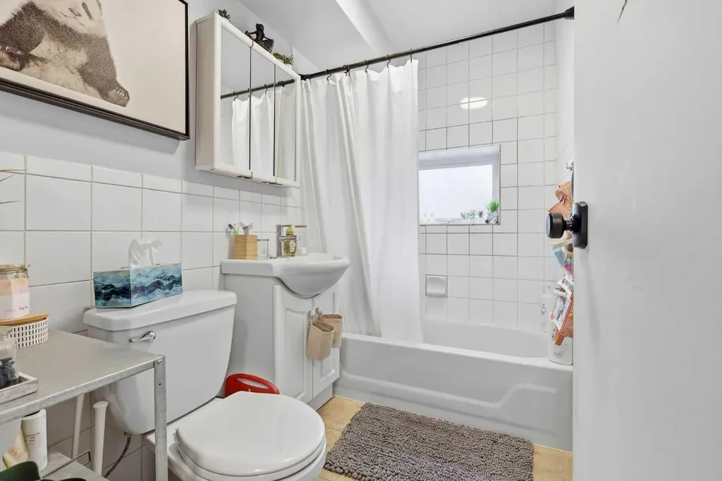 7403 20 Street SE Calgary AB T2C 0P9