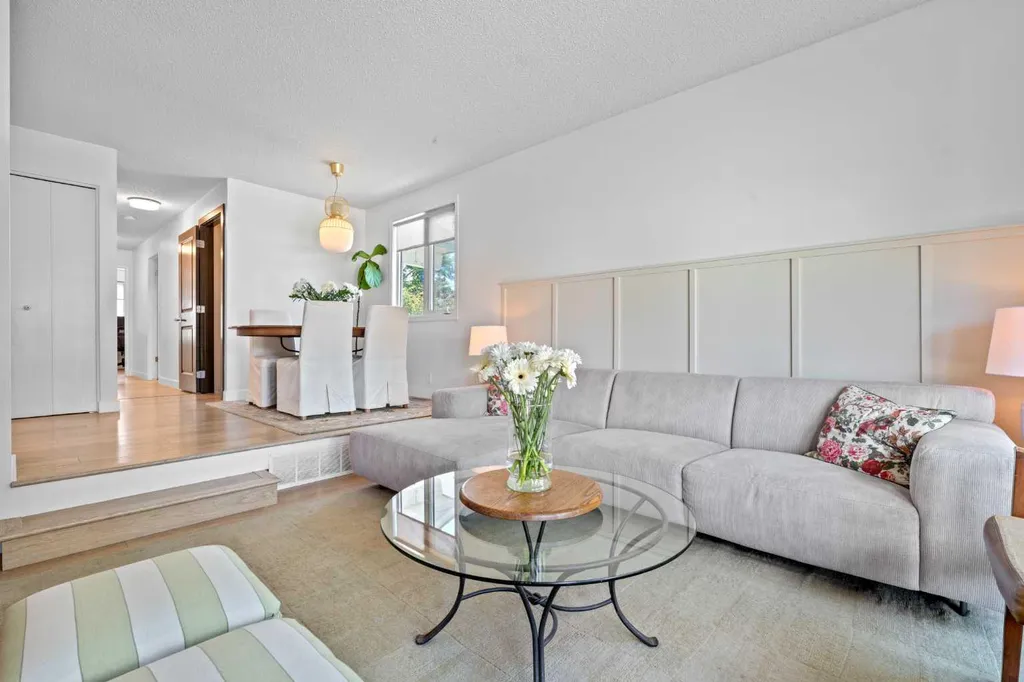 19 Riverbirch Road SE Calgary AB T2C 3M4