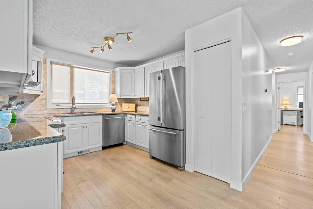 19 Riverbirch Road SE Calgary AB T2C 3M4