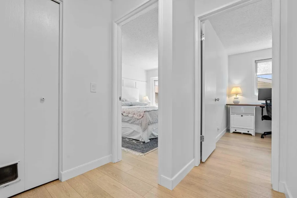 19 Riverbirch Road SE Calgary AB T2C 3M4