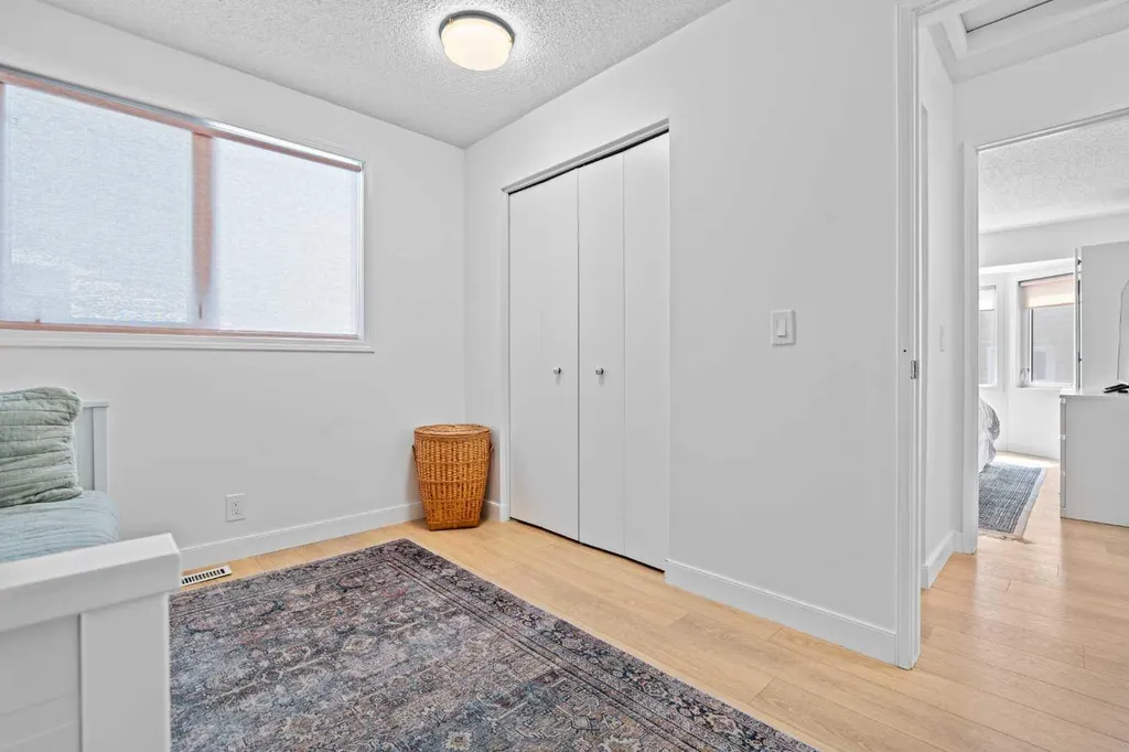 19 Riverbirch Road SE Calgary AB T2C 3M4