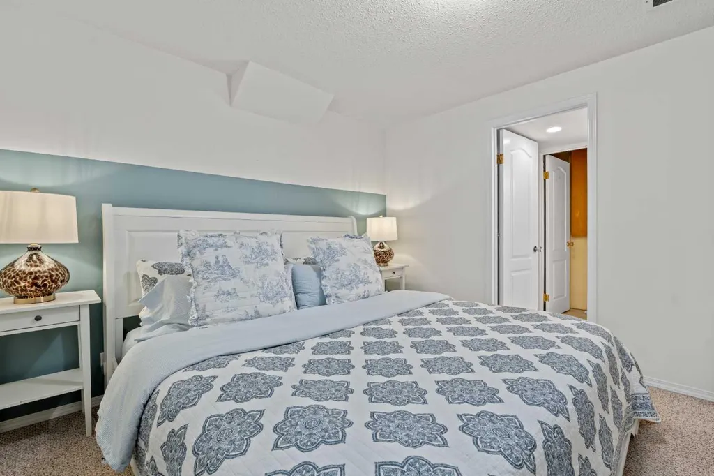19 Riverbirch Road SE Calgary AB T2C 3M4