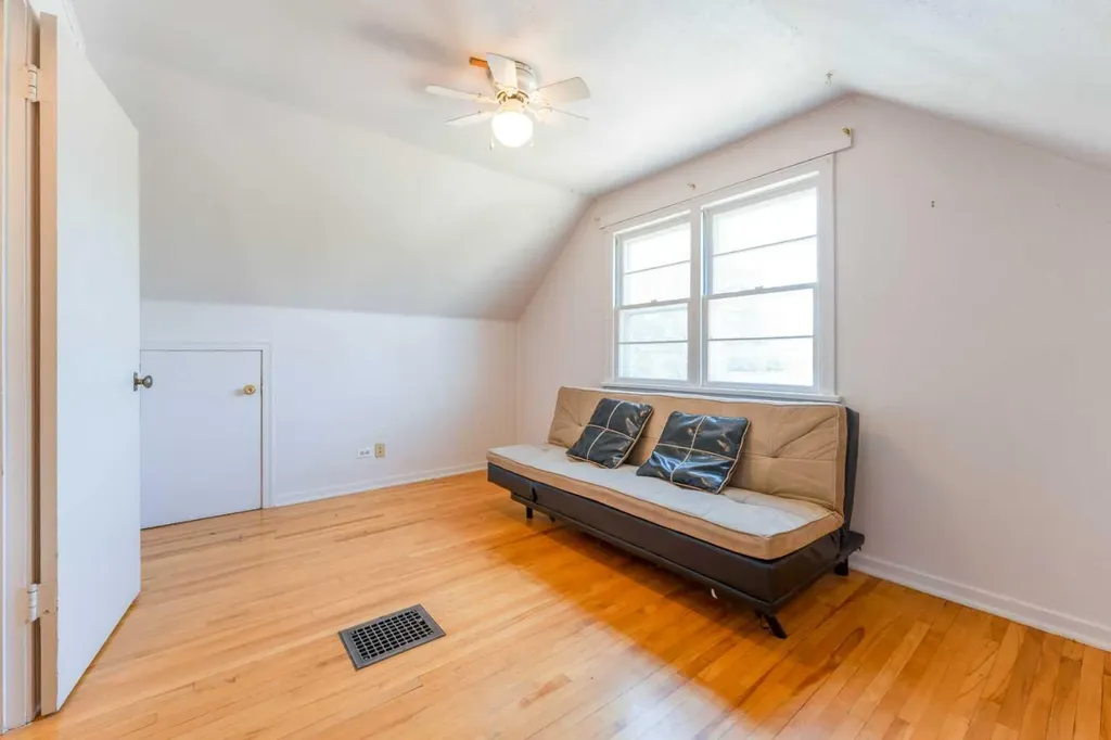 305 1 Avenue S Coutts AB T0K 0N0