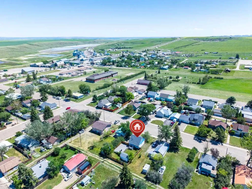 305 1 Avenue S Coutts AB T0K 0N0