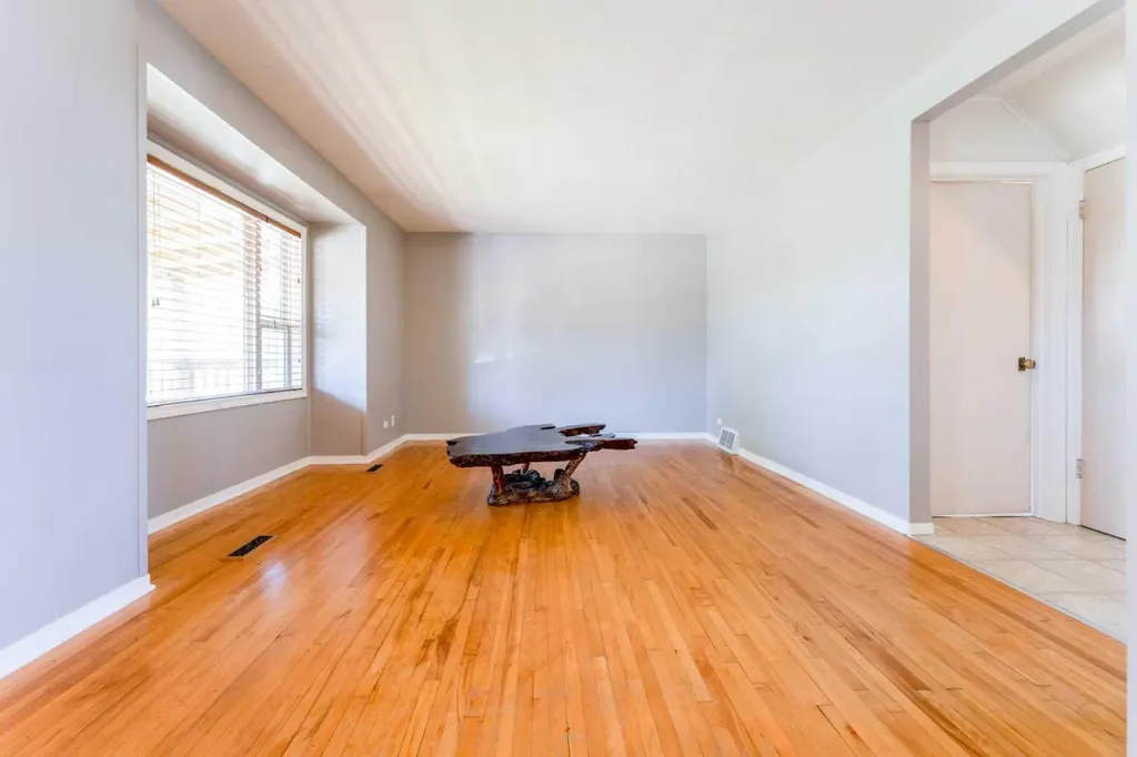 305 1 Avenue S Coutts AB T0K 0N0
