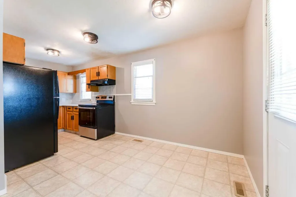 305 1 Avenue S Coutts AB T0K 0N0