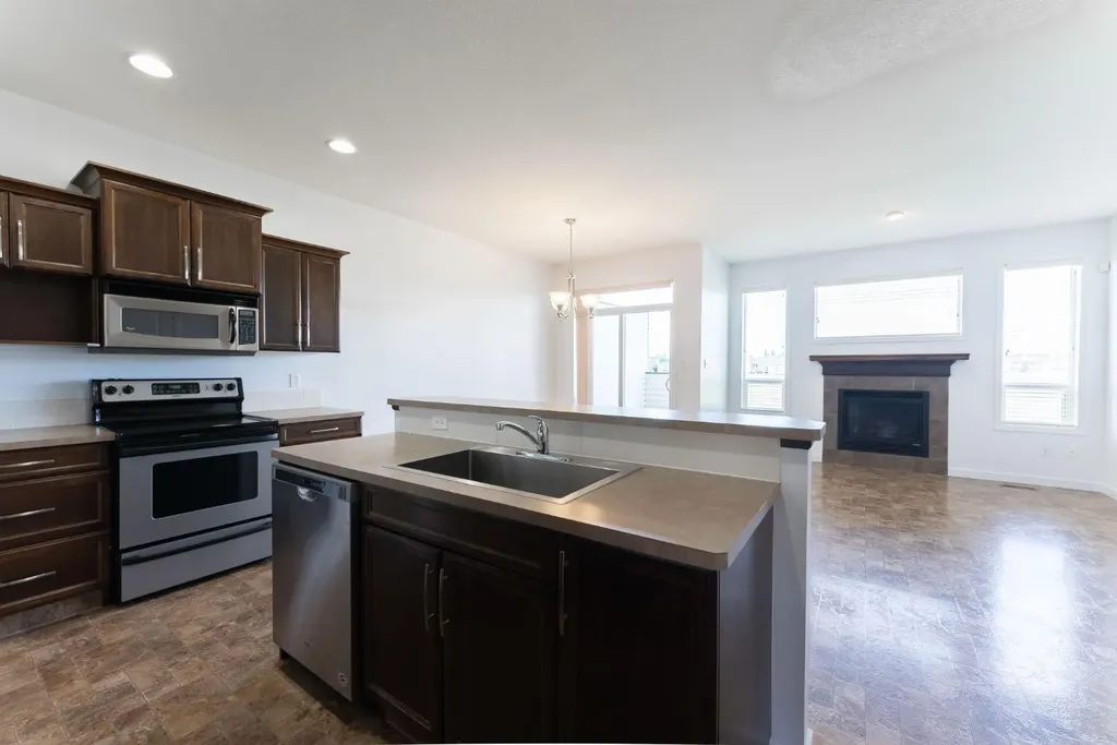 295 Blackfoot Road West Lethbridge AB T1K 8A6