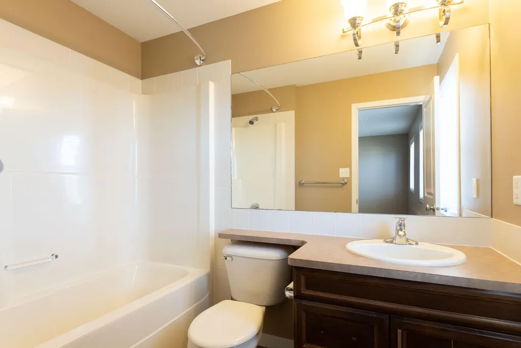 295 Blackfoot Road West Lethbridge AB T1K 8A6