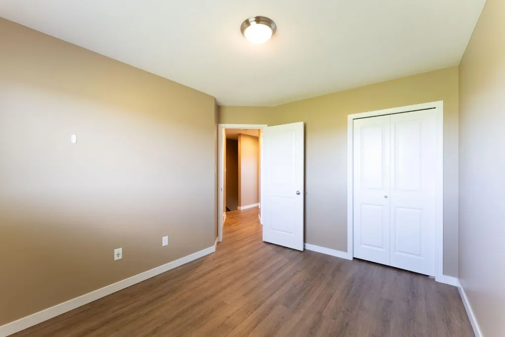 295 Blackfoot Road West Lethbridge AB T1K 8A6