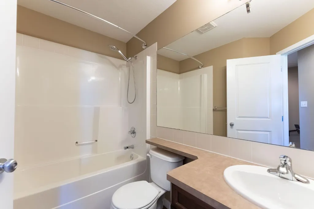 295 Blackfoot Road West Lethbridge AB T1K 8A6