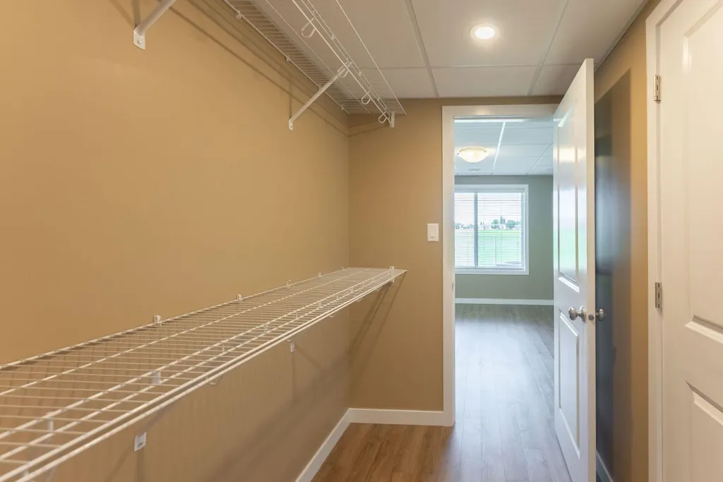 295 Blackfoot Road West Lethbridge AB T1K 8A6