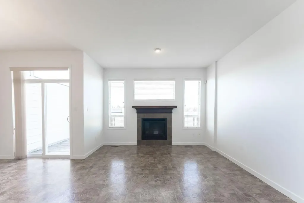 295 Blackfoot Road West Lethbridge AB T1K 8A6