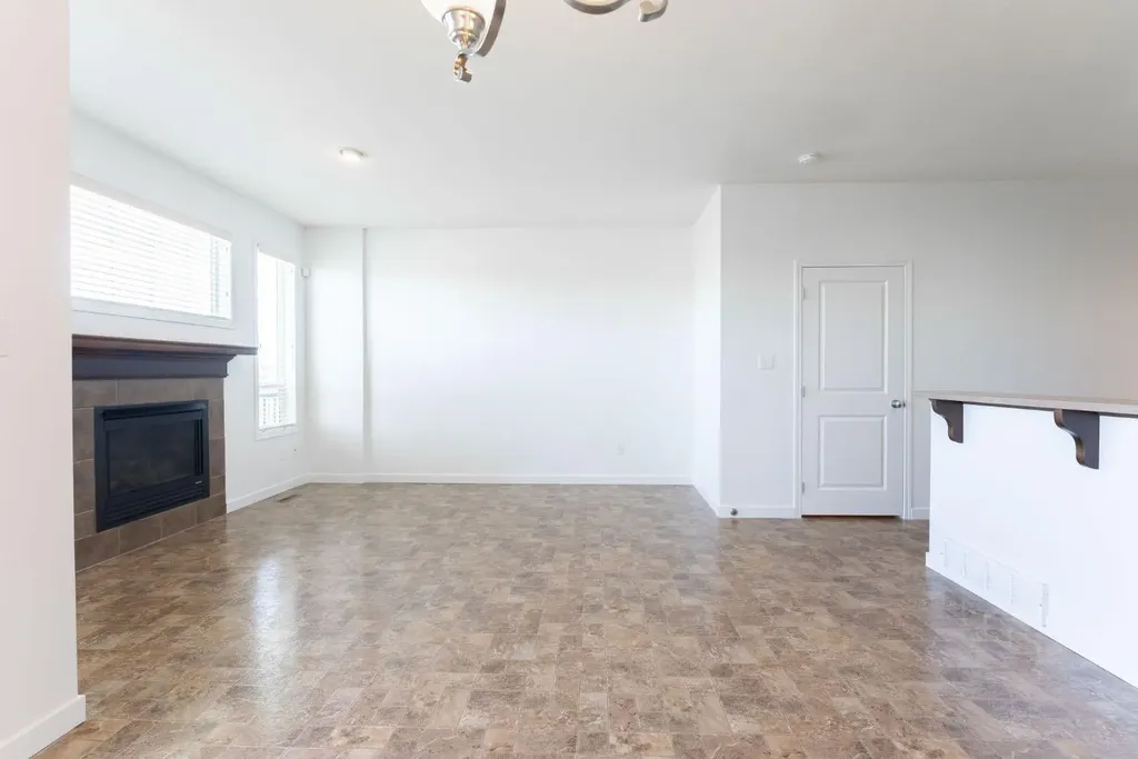 295 Blackfoot Road West Lethbridge AB T1K 8A6