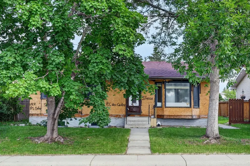 256 Pinemill Road NE Calgary AB T1Y 2E2