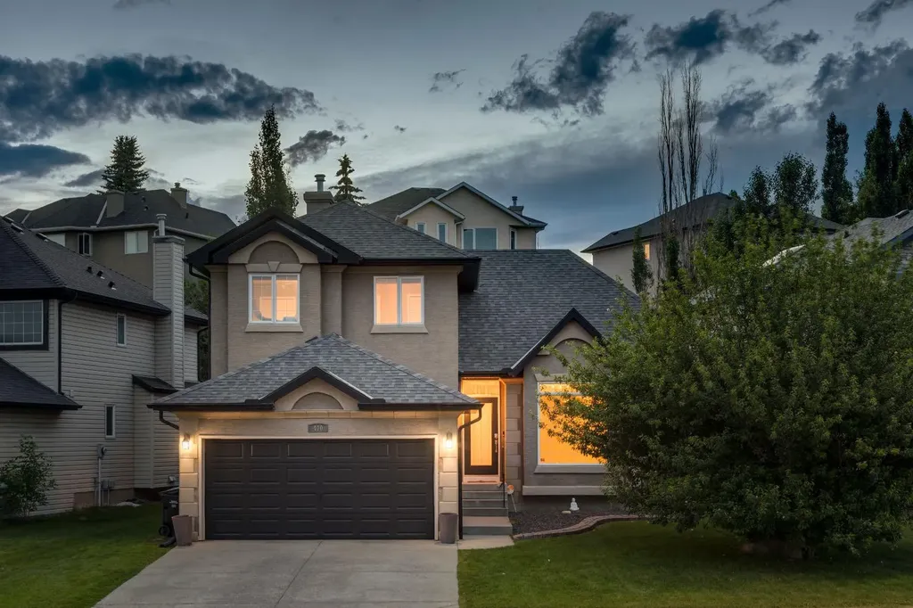 400 Sienna Park Drive SW Calgary AB T3H 3K3
