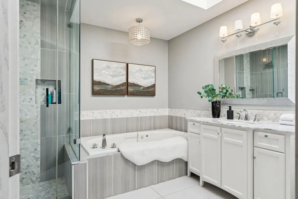 400 Sienna Park Drive SW Calgary AB T3H 3K3