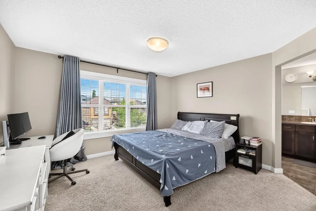 68 Sage Valley Drive NW Calgary AB T3R 0C9