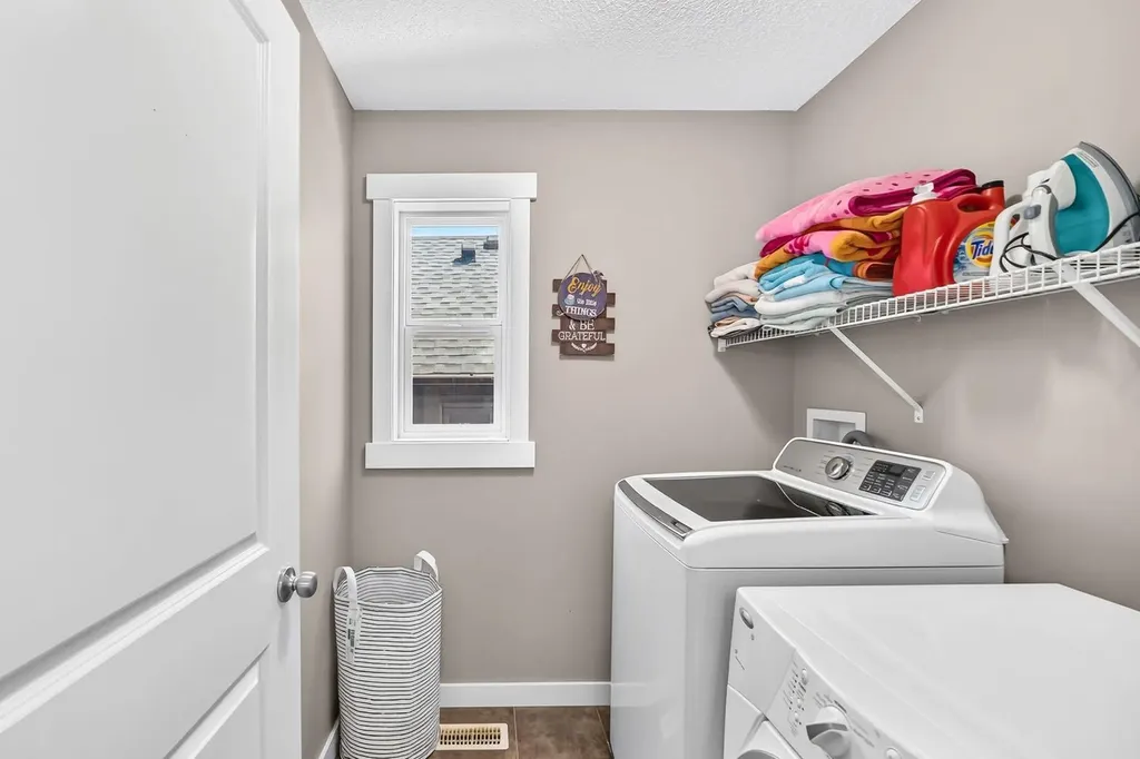 68 Sage Valley Drive NW Calgary AB T3R 0C9
