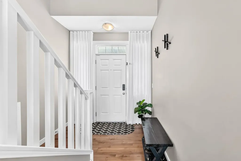 68 Sage Valley Drive NW Calgary AB T3R 0C9
