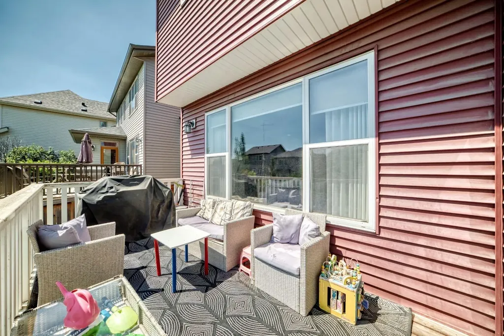 68 Sage Valley Drive NW Calgary AB T3R 0C9