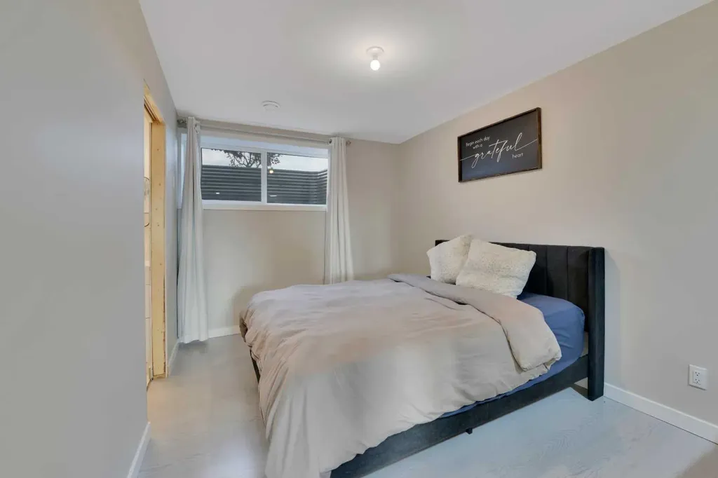 4050 Ryders Ridge Boulevard Sylvan Lake AB T4S 0T5