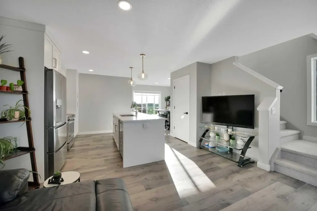 4050 Ryders Ridge Boulevard Sylvan Lake AB T4S 0T5