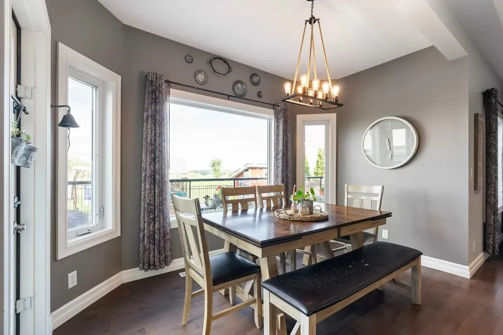652 Heritage Drive Fort Mcmurray AB T9K 2X2