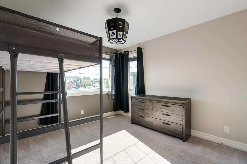 652 Heritage Drive Fort Mcmurray AB T9K 2X2