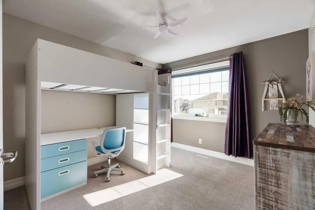 652 Heritage Drive Fort Mcmurray AB T9K 2X2